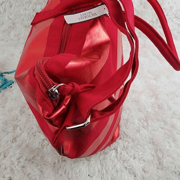 NWT Victoria's Secret Red Striped Signature Canvas Tote Bag Top 25" x 14" Bottom - Picture 2 of 6